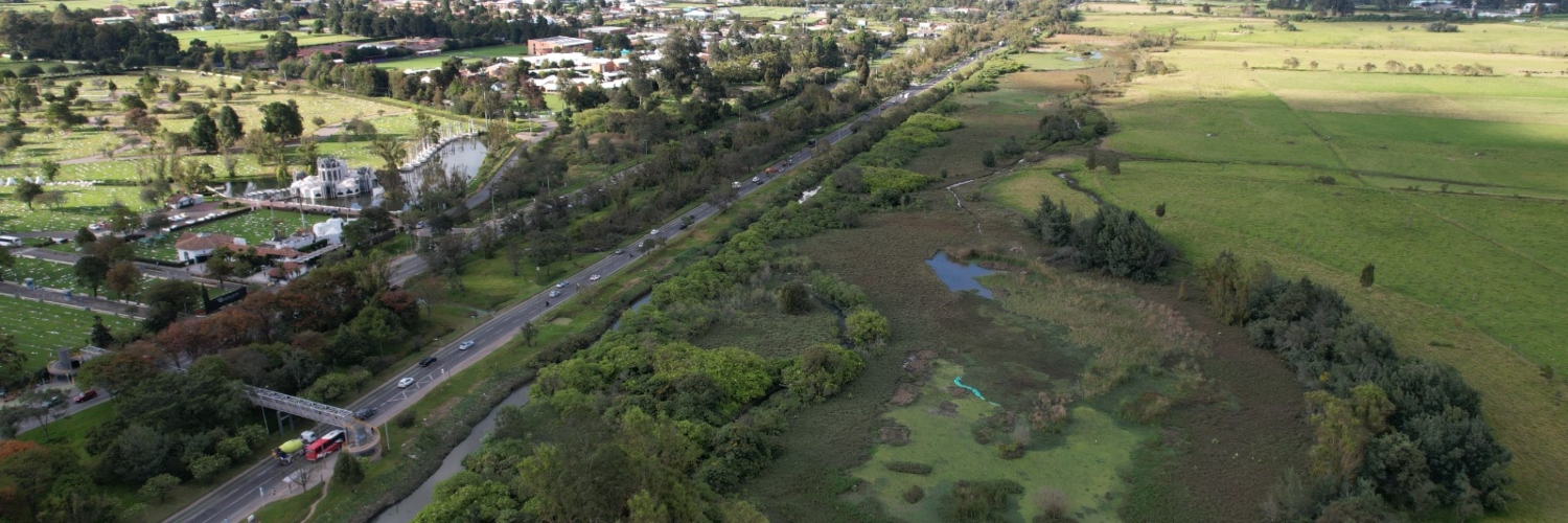 Imagen aérea de la Autopista Norte en Bogotá